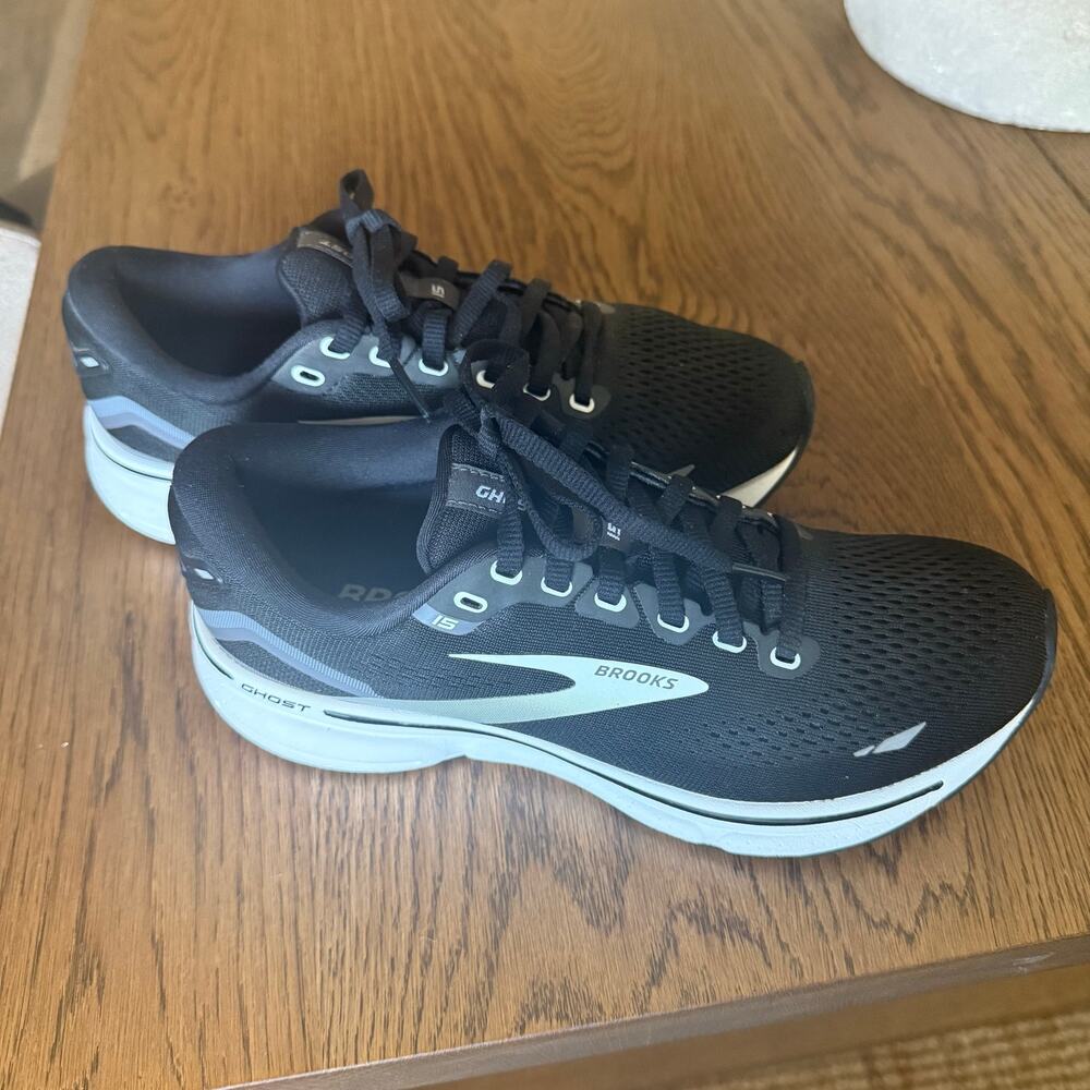 Brooks Ghost 15 Women’s Running Shoes Black White Size 7